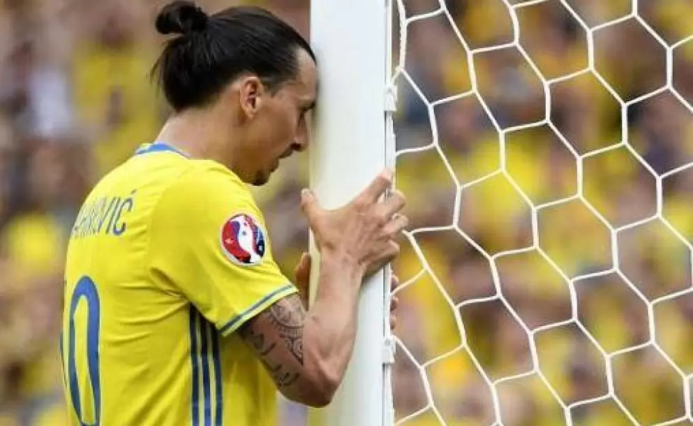 Ibrahimovic anuncia su retiro internacional tras la Eurocopa