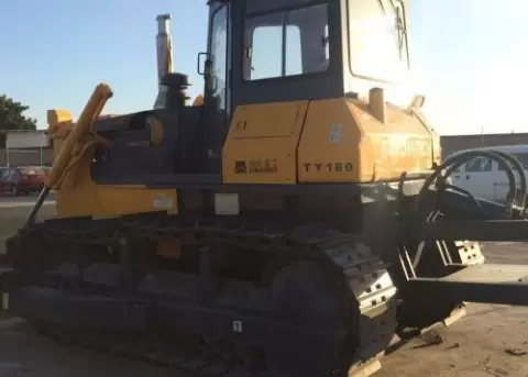 GAD de Manab� recibir�n maquinaria del Gobierno