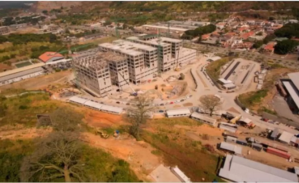 Construccin de Hospital del IESS en Los Ceibos tiene un 40 por ciento de avance