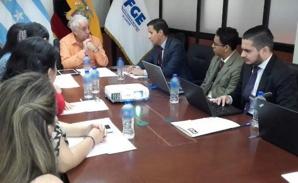 Fiscala y Senae analizan medidas para la devolucin de paquetera a perjudicados por OGC