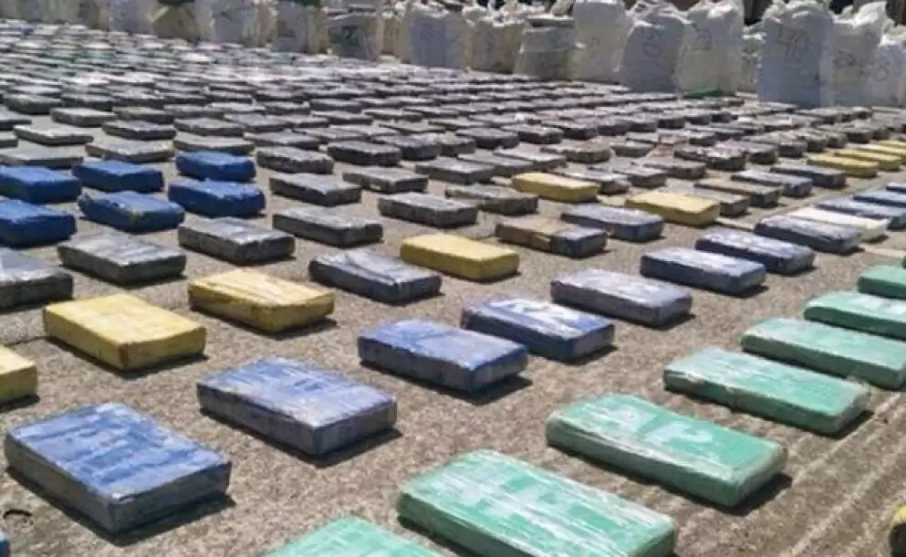 Cuatro ecuatorianos implicados en incautacin de droga en Pacfico colombiano