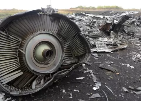 El vuelo MH17 fue derribado por misil trado de Rusia, dicen los investigadores
