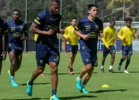 Bajas, dudas y riesgos en la Tri para enfrentar a Chile y Bolivia
