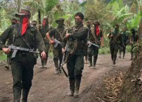 ELN afirma que reuni�n con gobierno colombiano se pospuso para este s�bado