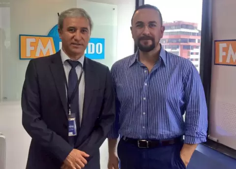 La sudoraci�n excesiva puede ser tratada con botox o cirug�a