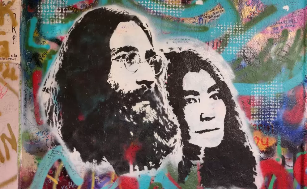 John Lennon y Yoko Ono llegarán al cine con película basada en su relación amorosa