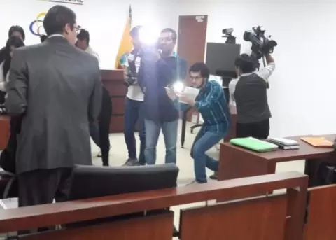 Jueza vincula a Polibio Crdova en el caso contra Cedatos