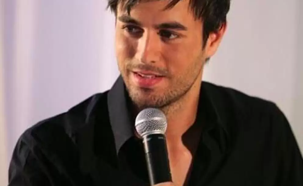 Enrique Iglesias y Pitbull inician gira por EE.UU.