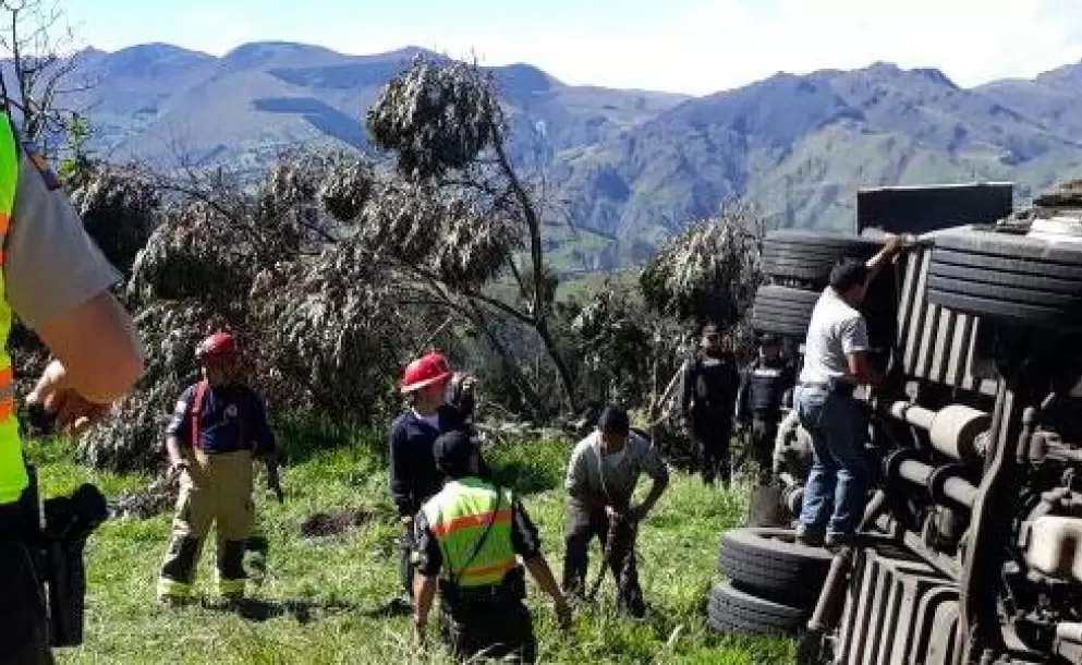 Fatal accidente de trnsito en la va Guaranda - Ambato