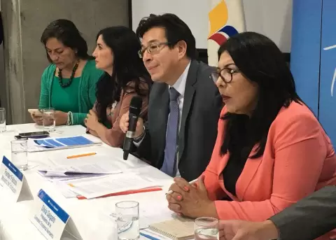 Profesores y autoridades sern sometidos a pruebas psicomtricas