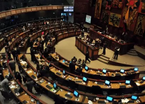 55 firmas de bloques de oposici�n piden juicio pol�tico contra Jorge G.