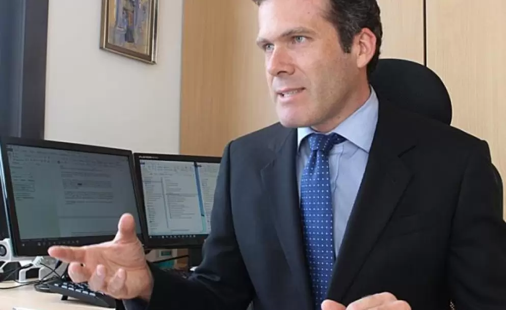 Alberto Acosta Burneo: El Gobierno debe cambiar la visin econmica del pas