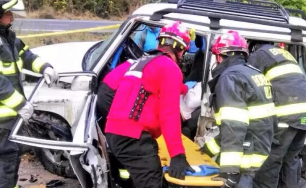 Tres personas resultaron heridas y otras 14 tuvieron golpes menores debido a un accidente de trnsito en Quito