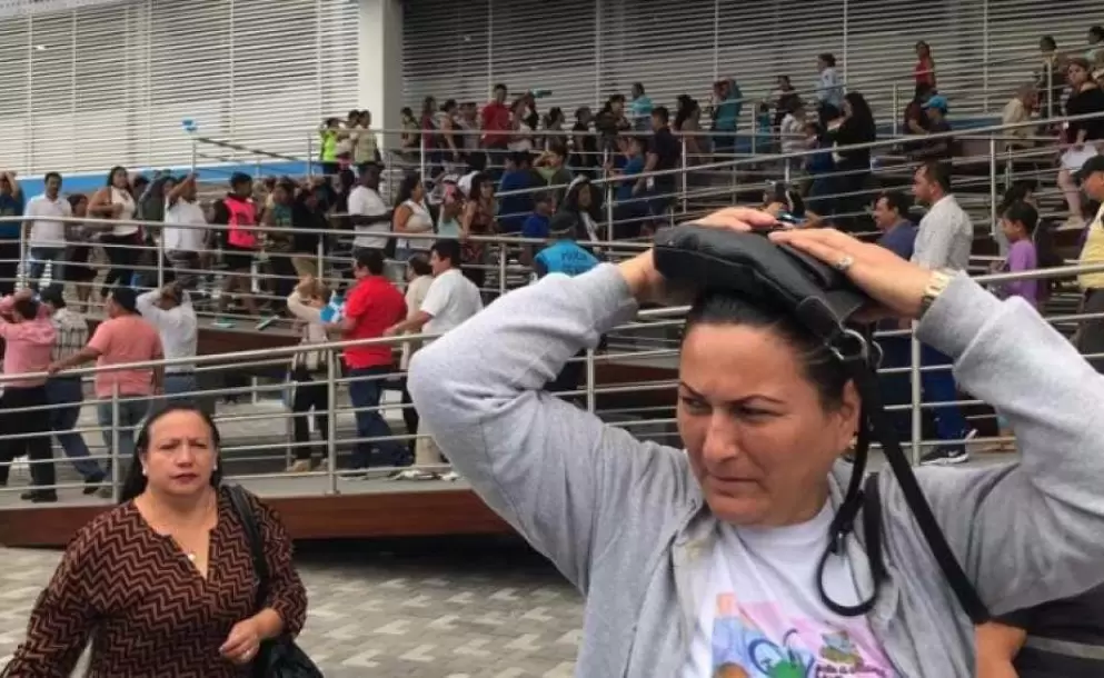 Más de 7.500 personas participaron en simulacro de evacuación por tsunami en Manta