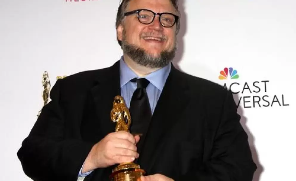 Guillermo del Toro triunfa en los Critics' Choice Awards