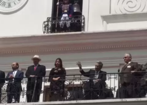 Vicua lider con Moreno el Cambio de Guardia