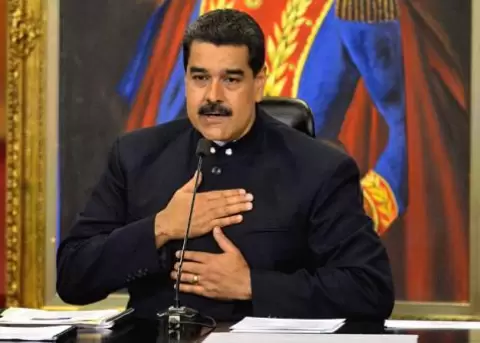 El presidente Maduro pide en Twitter dilogo con Donald Trump