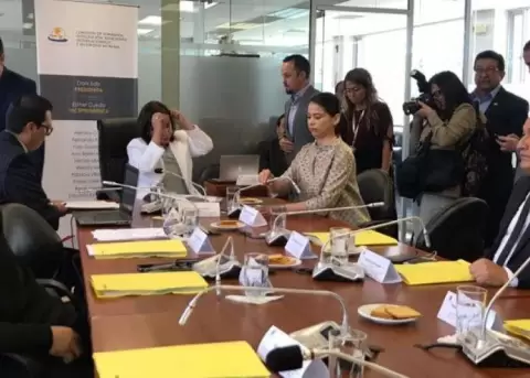 Por segunda ocasin no hubo 'quorum' en Comisin de Relaciones Internacionales