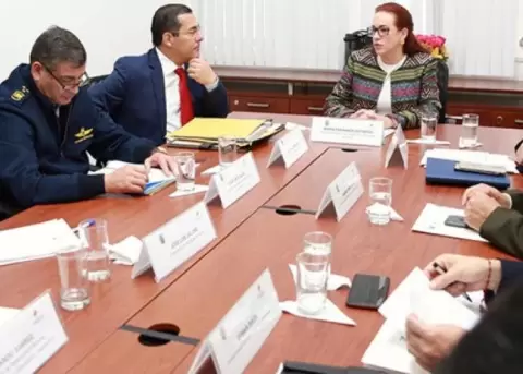 Ecuador propondr temas de migracin y cooperacin en reunin con Colombia