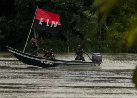 Gobierno ecuatoriano pide al presidente Santos que vuelva al di�logo de paz con el ELN