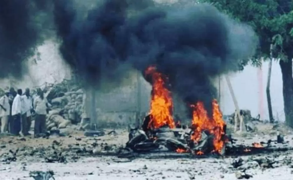 Al menos 7 muertos y 13 heridos al estallar un coche bomba en Somalia