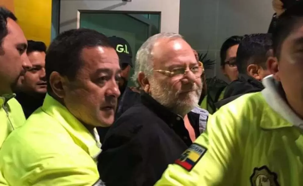 Carlos Pareja Yannuzzelli, condenado a 10 aos de crcel por delito de enriquecimiento ilcito