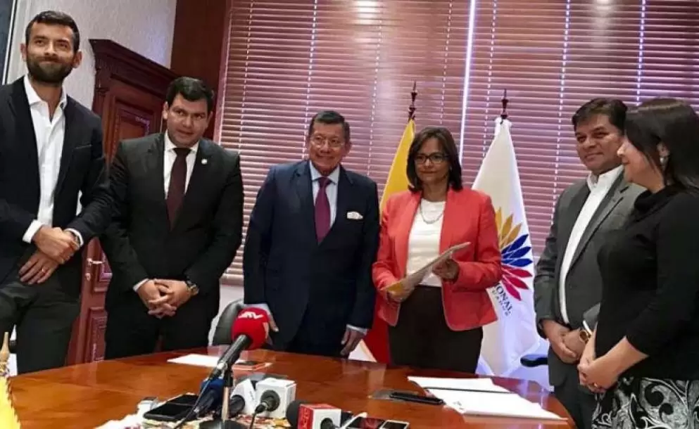 Asamblea Nacional y FEF buscan erradicar la violencia en el deporte
