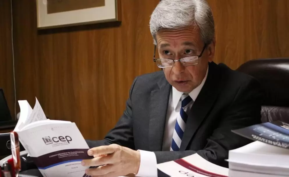 El Consejo Transitorio sí puede actuar sobre la Corte Constitucional, según Enrique Herrería