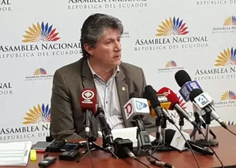 Ministro Flores afirma que el audio que circula en redes est incompleto