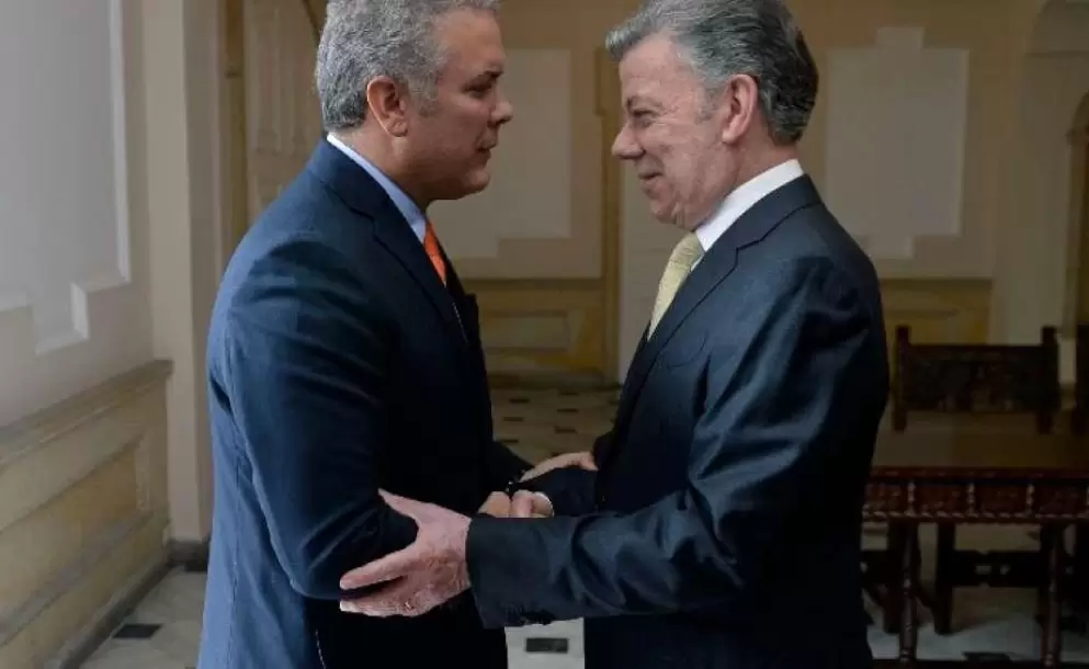 Santos y Duque se reúnen por primera vez tras presidenciales en Colombia