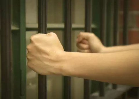 Se revoca prisin preventiva al concejal quiteo Eddy S.