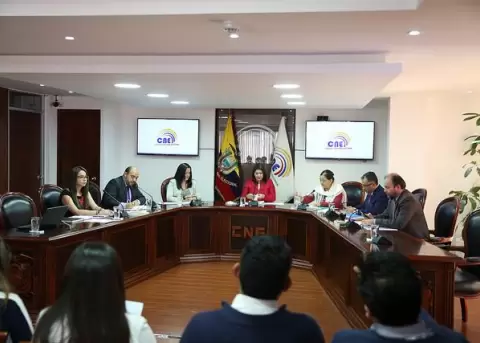 Corren 11 das para postular candidatos al nuevo Consejo de Participacin