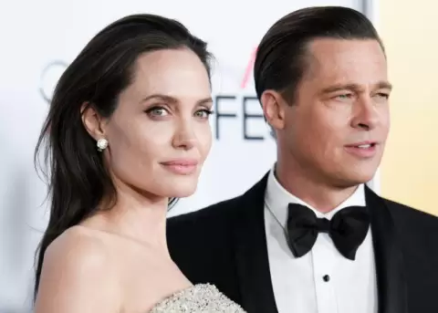 Angelina Jolie deber permitir que Brad Pitt vea ms seguido a sus hijos