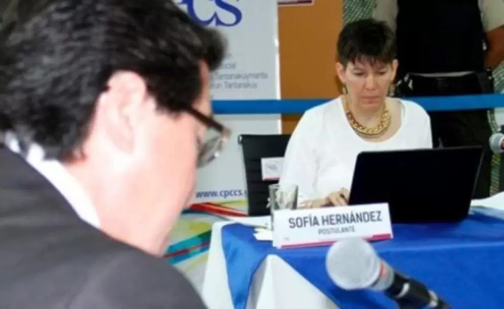 Sofa Hernndez es designada superintendenta de Economa Popular y Solidaria