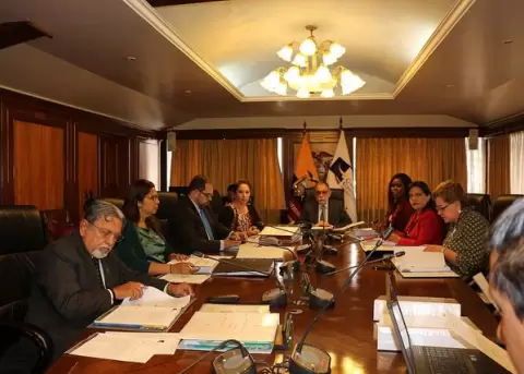 Listo informe de evaluacin de los jueces de la Corte Constitucional