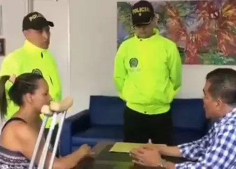 Polica colombiana detiene a Claudia O., organizadora de viaje del narcobs