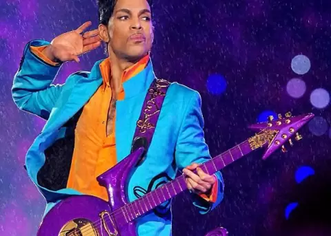 Universidad de Minnesota otorga doctorado honorario a Prince