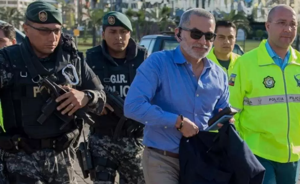 Gobierno pide prohibicin de enajenacin de bienes para hermanos Alvarado y su familia