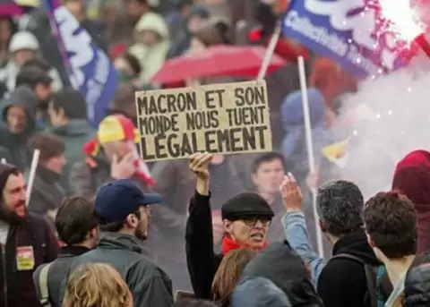 Convocan a huelga en Francia contra el gobierno de Macron