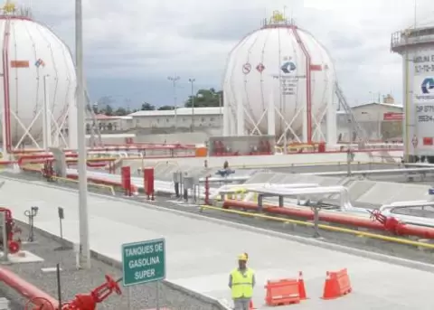 Poliducto Pascuales-Cuenca se encuentra en emergencia