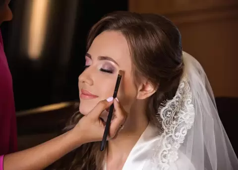 Cmo debe ser el maquillaje de novias este ao?