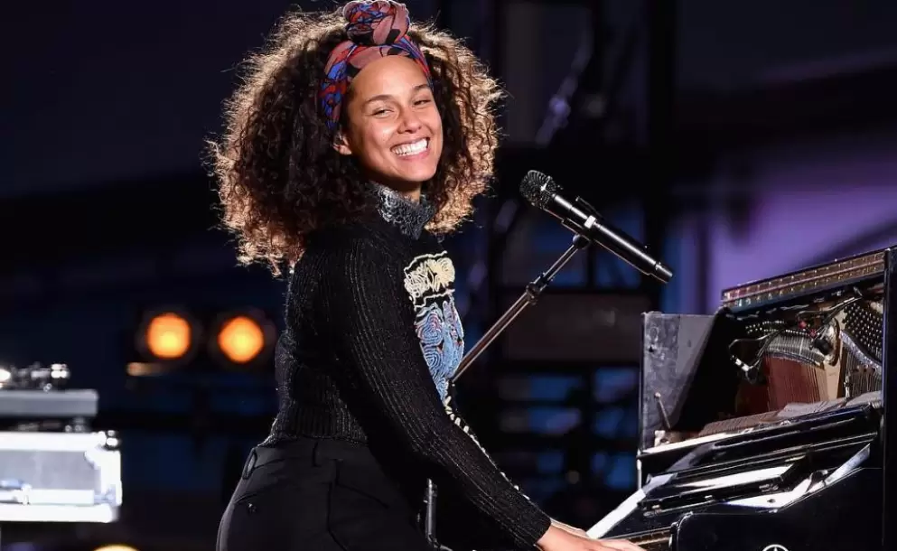 Anuncian que Alicia Keys ser anfitriona de los Grammy