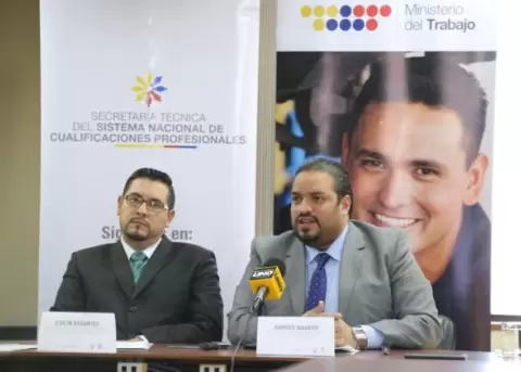 El Ministerio de Trabajo inspecciona la situacin laboral de los extranjeros