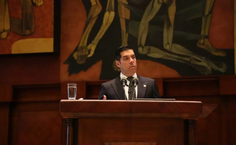 Ministro Ral Ledesma deja el cargo y pasa a Gobernacin del Guayas