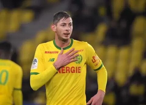 La autopsia revela que Emiliano Sala muri por lesiones en la cabeza y en el tronco
