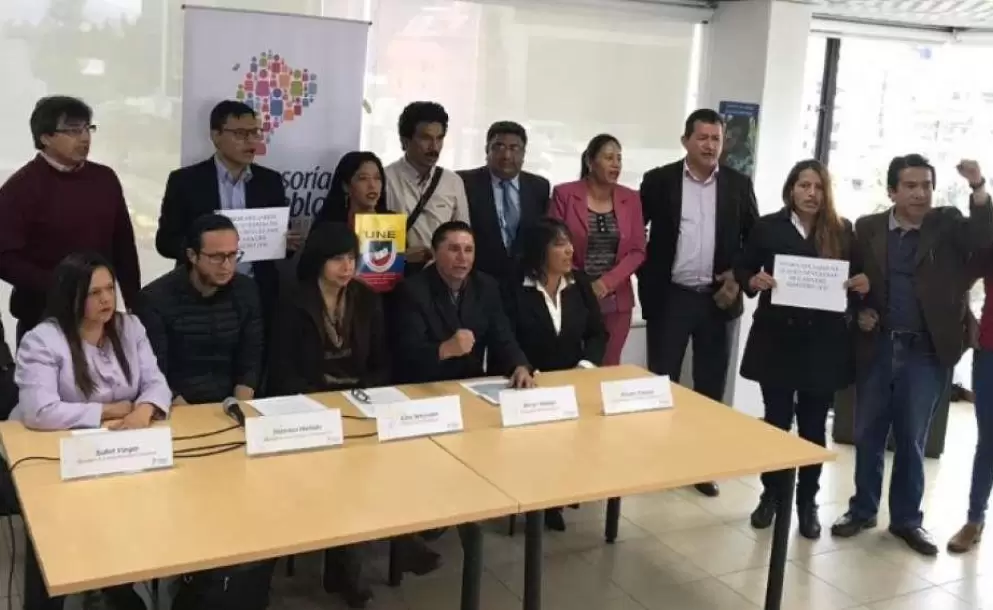 La Defensoría del Pueblo insta al Estado a restituir la personería jurídica a la UNE