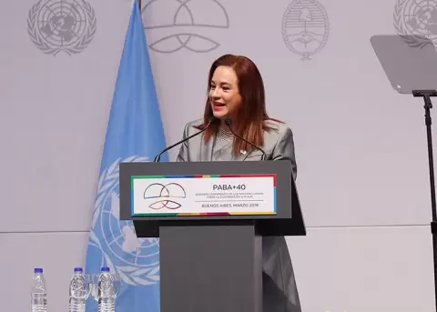 Espinosa asegura se necesita "ms liderazgo" contra el "nacionalismo extremo"