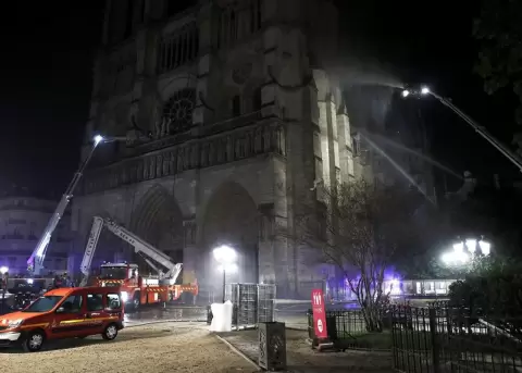 Las 10 obras de arte que pueden perderse para siempre en el incendio de Notre Dame