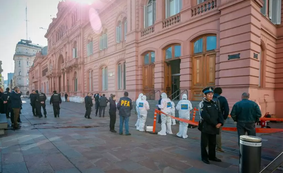 Detienen a hombre que iba con un arma y quera ver a Macri en la Casa Rosada