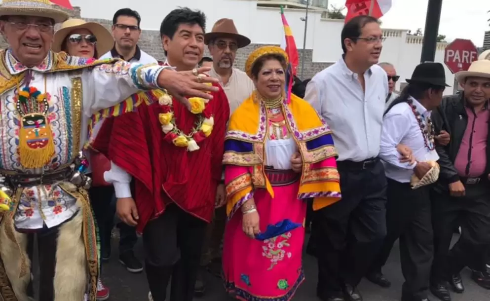 La Fenocin posesion y purific a Jorge Yunda